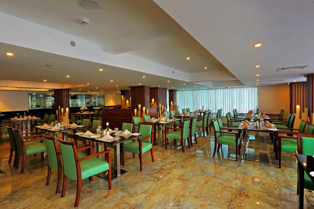 Renai Sreekrishna Hotel Guruvayur Exterior photo