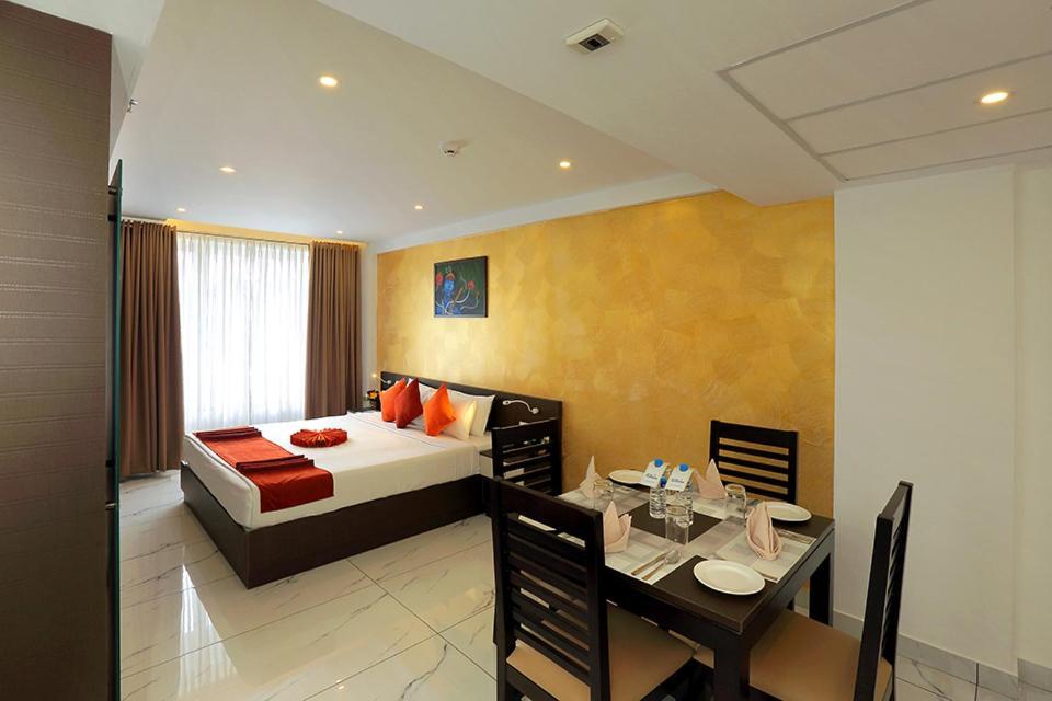 Renai Sreekrishna Hotel Guruvayur Exterior photo